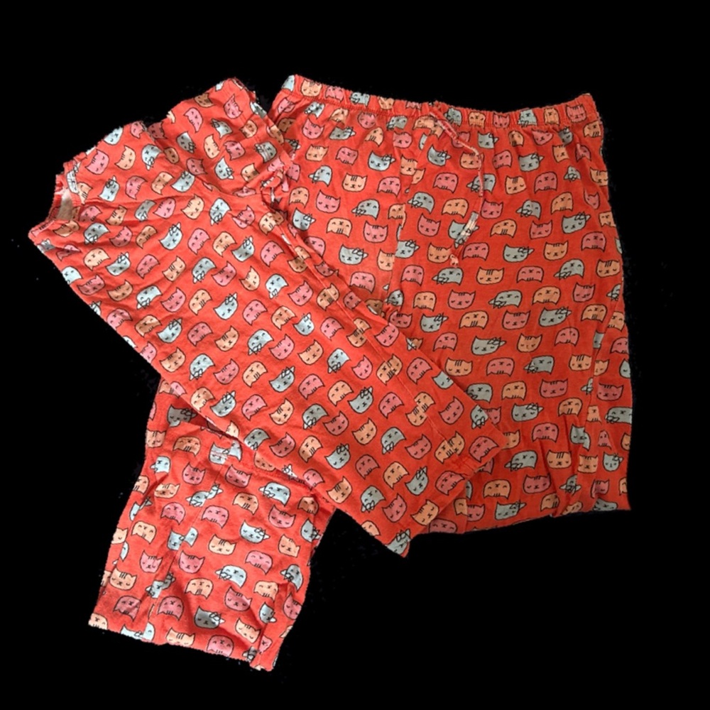 SET BED Pajamas with Cat Pattern